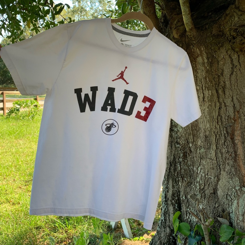 Nike Air Jordan Shirt